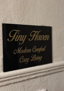 Tiny Haven, Modern Comfort Cozy Living