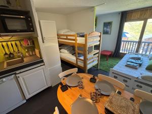 Ski in out Appartement 5 personnes vue cime caron