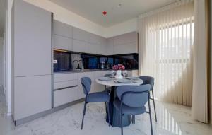 IsLe Royal Suites By Mercury Tower