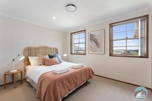 Hilltop Haven-Shell Cove