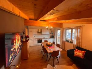 Ferienhaus Zillertal Panorama Blick Balkon Sauna