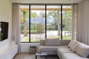 Elements The Residence Luxe villa en guesthouse