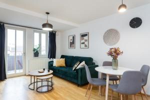 Stylový penthouse u pražského parku a centra