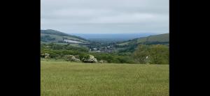 Brighton new home 2 double beds parking ev charger