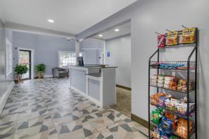 Yankee Clipper Inn, SureStay Collection by Best Western