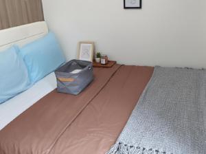 Very Central Mall of Asia Manila Apartment