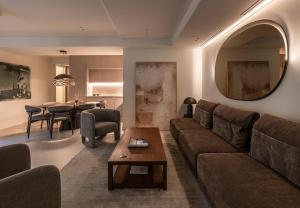 Quiet Luxury Retreat Design & Comfort al Duomo