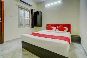 Hotel O Avisi Residency