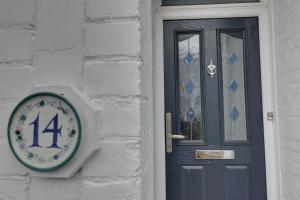 Modern Apartment in Portsmouth Perfect for Contractors with Free Parking