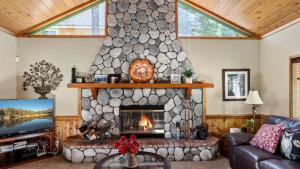 Beautifully Remodeled Kitchen Peaceful Mountain Views Sutter by AvantStay