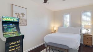 Sonoran Sunshine by AvantStay Pool Putting Green BBQ Ping Pong Pool Table Entertainers Wonderland