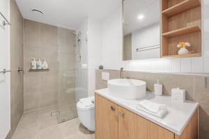 Woden Haven near Hospital, Gym, Pool,Parking