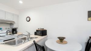 Near Historic Downtown Ski-InSki-Out Etta Place 5 by AvantStay