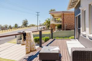 Ocean Stays - Mollymook