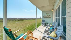 Beachfront Retreat w 2 Pools Tennis Boardwalk Pura Vida by AvantStay