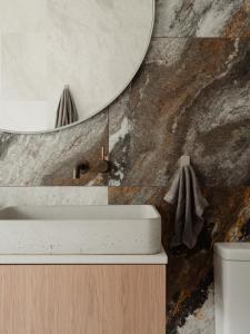 8 Paddocks Chalet Two