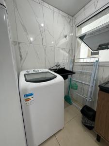 Apartamento completo com AR Condicionado em Viamao