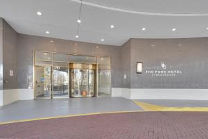 704 King Corner Near MetLife & American Dream