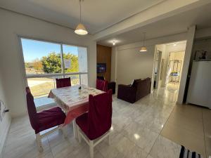 Apartamento completo com AR Condicionado em Viamao