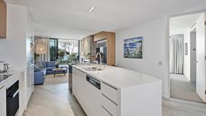 Forty Five on Lawson Apt 7