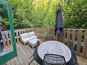 Cozy Woodland Chalet near Durbuy