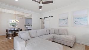 La Jolla Stay w Firepit Walk to Beach Arenas