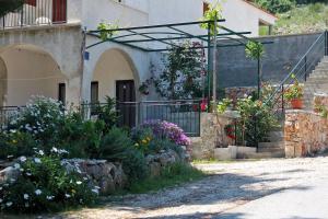 Apartment Saplunara 4923b