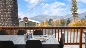 Chickaree by AvantStay A-Frame w Mountain Views