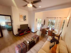 Beach Apartment with Pool and Lake - Playa Hermosa