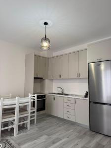 Modern 2-Bed Near Tirana and Airport with Balconies