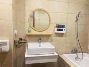 FLC Sea Tower Quy Nhơn-Căn Hộ Du Lịch 5 Sao-Hồ Bơi-View Trực Diện Biển