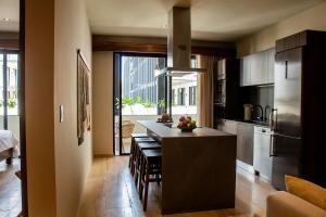 Downtown 2 Bedroom Apartment in Tulum - Commercial & Beaches