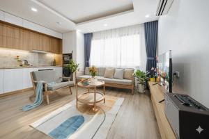 NomadStay Horizon Hanoi