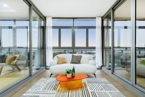 Sunset View 4BR at Mascot Close to CBD & Airport