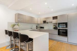 Luxury Park Lane Apartment - Opposite Hyde Park
