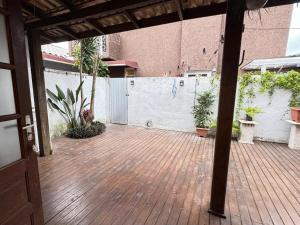 Casa espaçosa a 5 minutos da praia