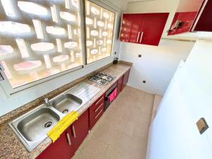 3Bed-Room City Centre Apartment - 3 min to Train Station