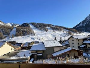 Studio cosy à Montgenèvre pour 4 personnes avec parking privatif - FR-1-330D-156