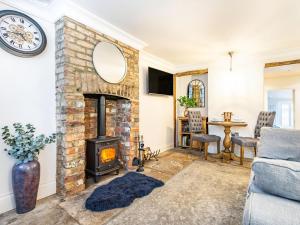 1 Bed in Richmond oc-88054