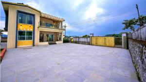 Zenzi Stays 11 BHK With 2 Pools