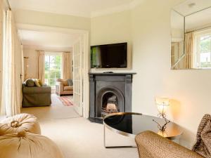 5 Bed in Litton Cheney oc-78462