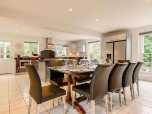 5 Bed in Litton Cheney oc-78462