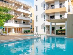 The Terraza Studio Apartment B108 in Lamai