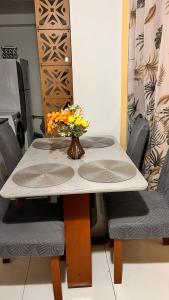 Apartamento bem localizado do lado shopping com piscina e garagem