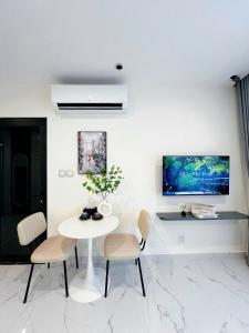 Vie Homestay, Vinhomes Grand Park