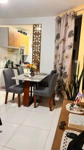 Apartamento bem localizado do lado shopping com piscina e garagem