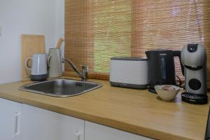 Cozy Seaview Studio 50 Meters From the Beach