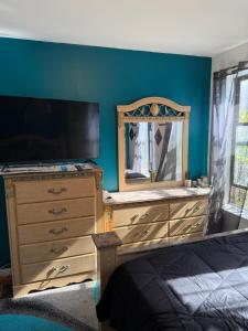 Cozy 2 Bedroom Apartment In Thriving Crown Heights Area
