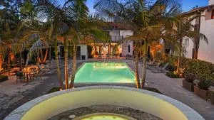Close to Beach w Patio Resort Amenities The Point at Corniche by AvantStay