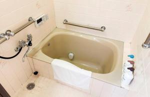 柚子星ホーム Spacious private house for rent, good access to Kansai Airport, quiet location, free wifi